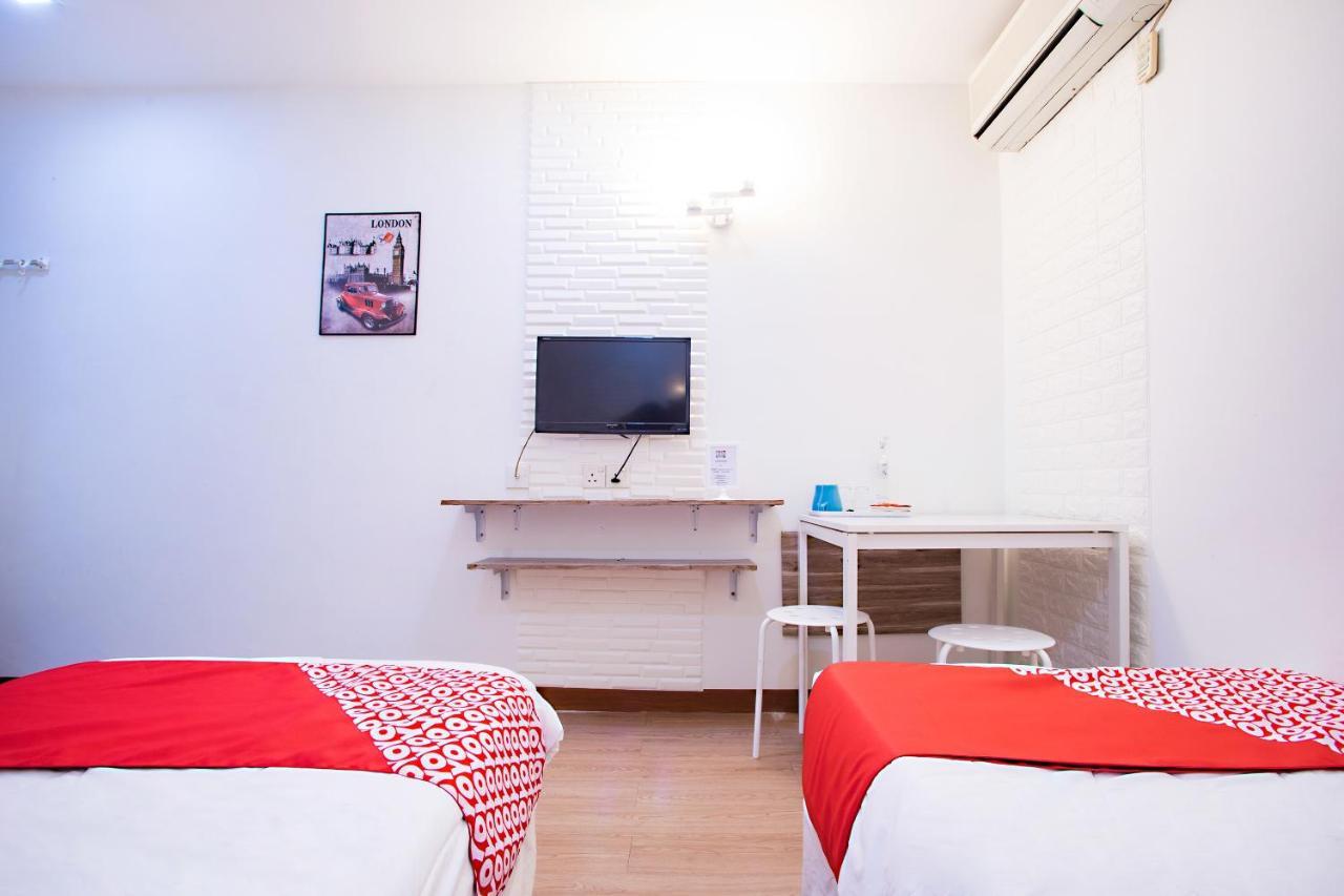 โอโย 43963 ที ซิกเนเจอร์ โฮเต็ล Hotel เปอตาลิงจายา ภายนอก รูปภาพ