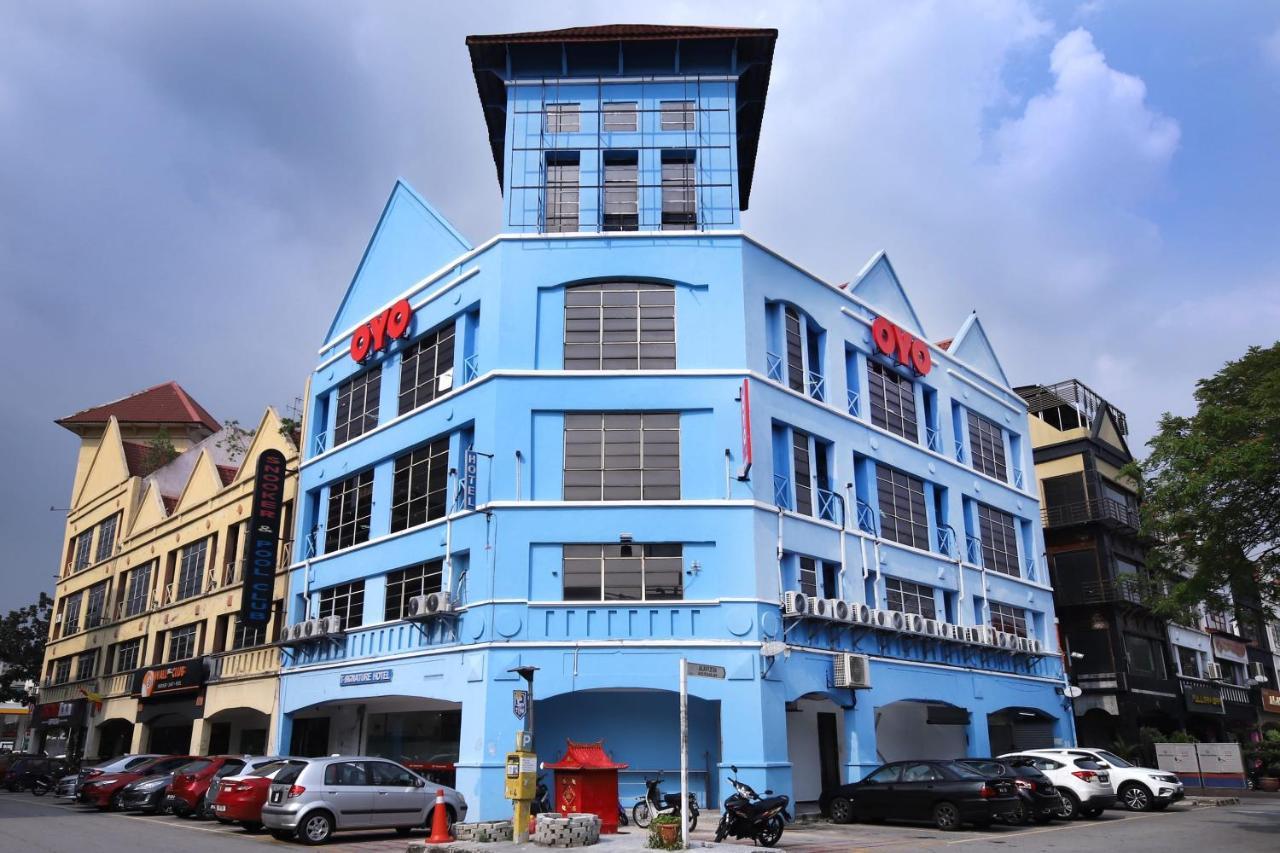 โอโย 43963 ที ซิกเนเจอร์ โฮเต็ล Hotel เปอตาลิงจายา ภายนอก รูปภาพ