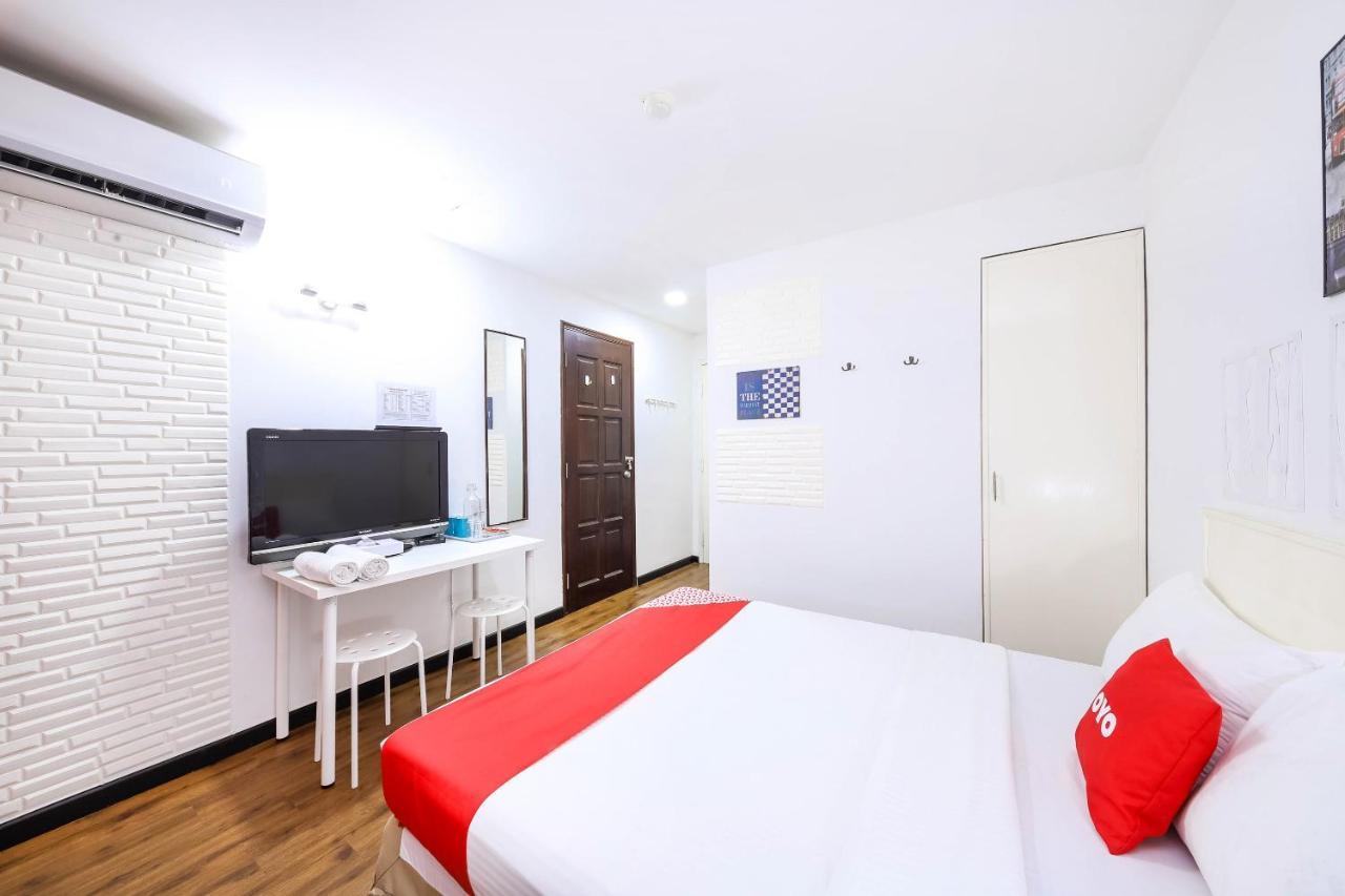 โอโย 43963 ที ซิกเนเจอร์ โฮเต็ล Hotel เปอตาลิงจายา ภายนอก รูปภาพ