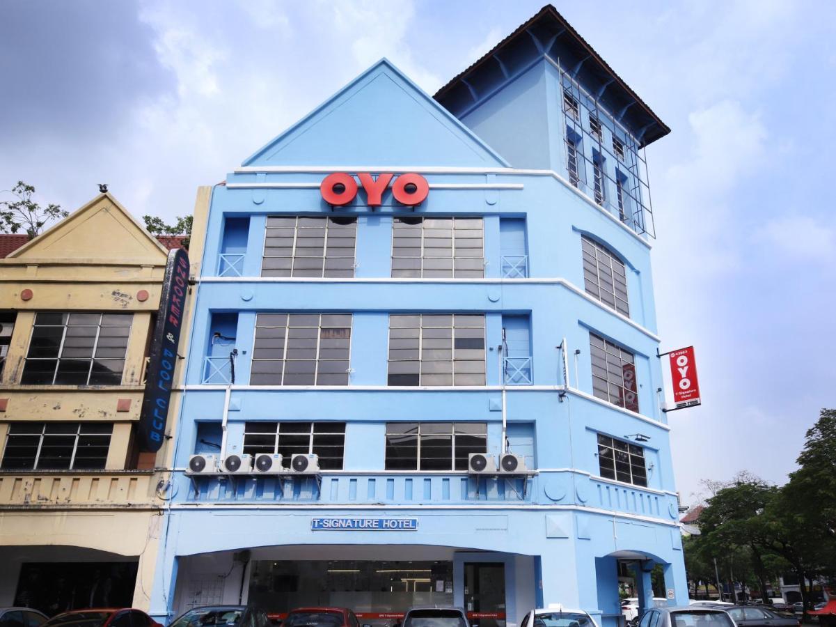 โอโย 43963 ที ซิกเนเจอร์ โฮเต็ล Hotel เปอตาลิงจายา ภายนอก รูปภาพ
